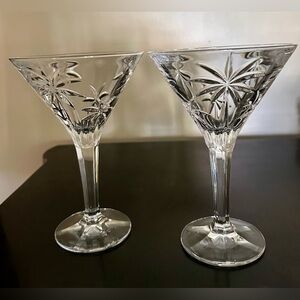 Godinger Crystal Martini Stemmed Glass Set. Palm tree 3D design.